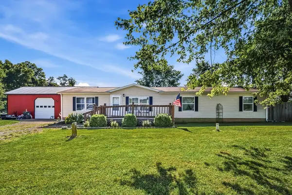 13982 Lucerne Road, Fredericktown, OH 43019
