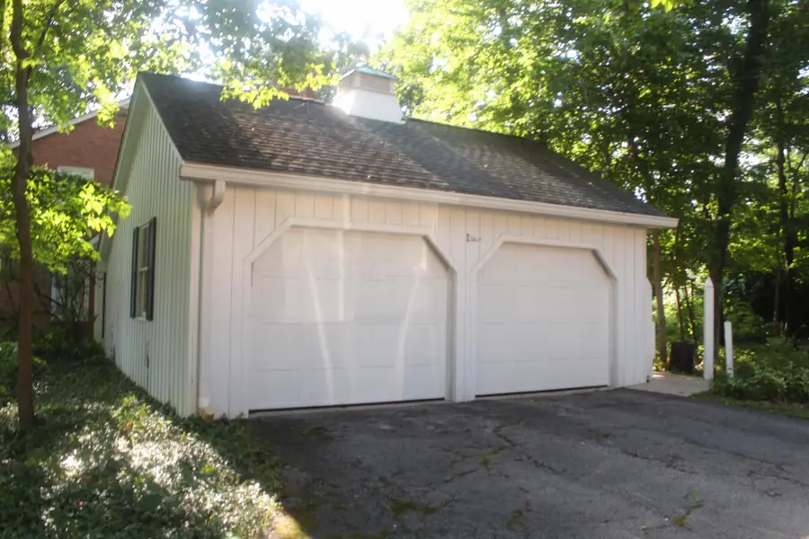 6010 Forestview Drive, Columbus, OH 43213 - #3