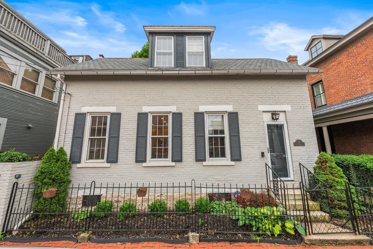 145 E Sycamore Street, Columbus, OH 43206 - #1