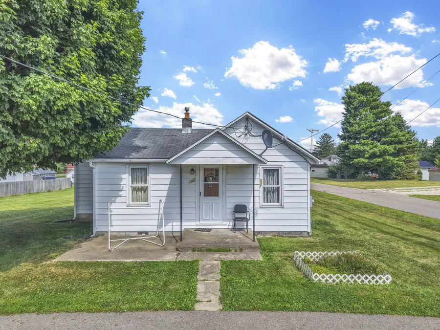 300 Halderman Street, Amanda, OH 43102 - #3