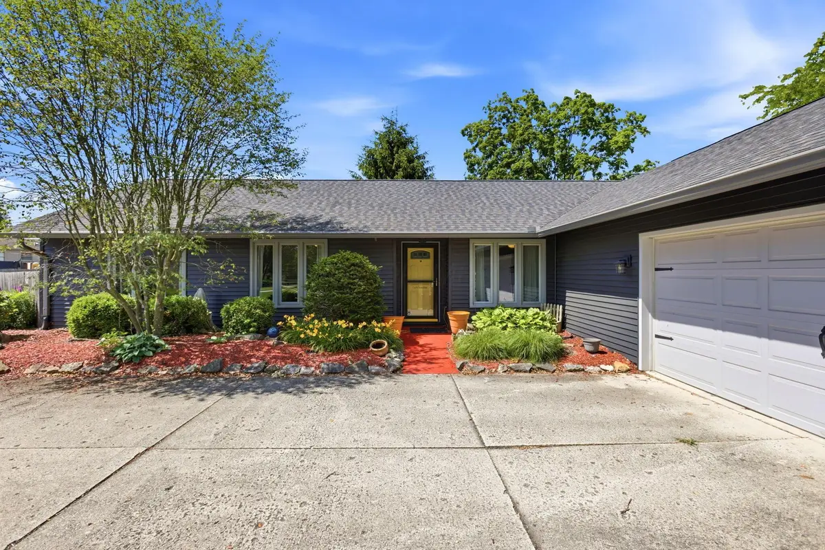 835 Loire Valley Circle, Marion, OH 43302 - #1