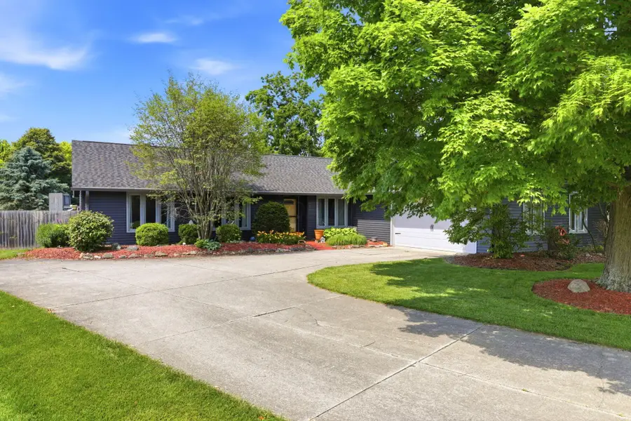 835 Loire Valley Circle, Marion, OH 43302 - #2