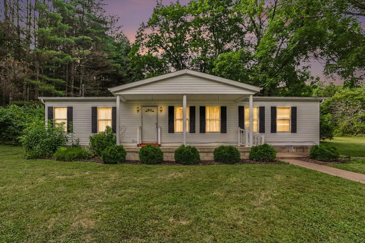 17563 Buckingham Road, Logan, OH 43138 - #1