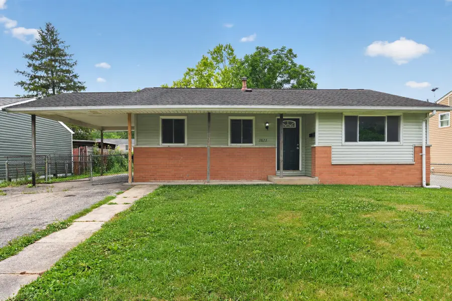 3823 Briggs Road, Columbus, OH 43228 - #2