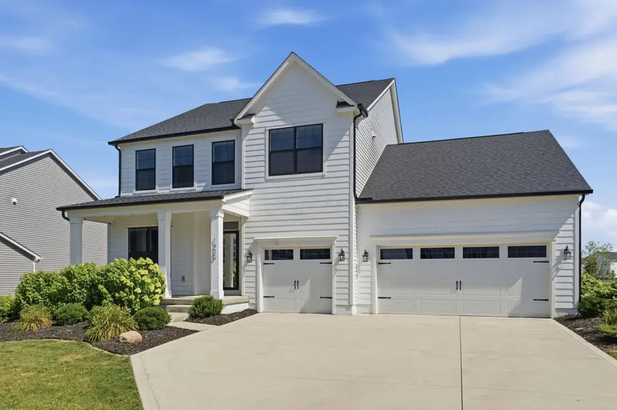 1430 Clover Street, Sunbury, OH 43074 - #2