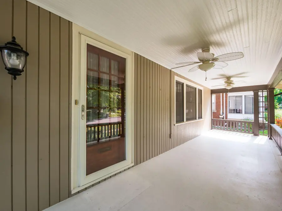 68 Glencoe Road, Columbus, OH 43214 - #3