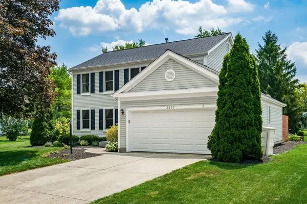 2077 Scottingham Drive, Dublin, OH 43016