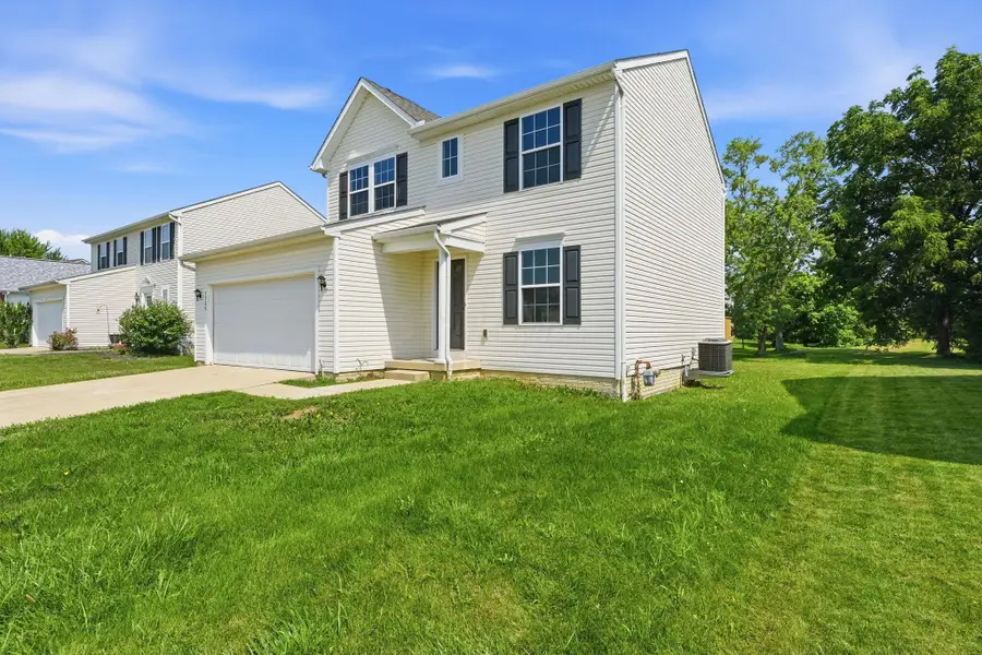 1360 Wagy Square, Pataskala, OH 43062 - #2
