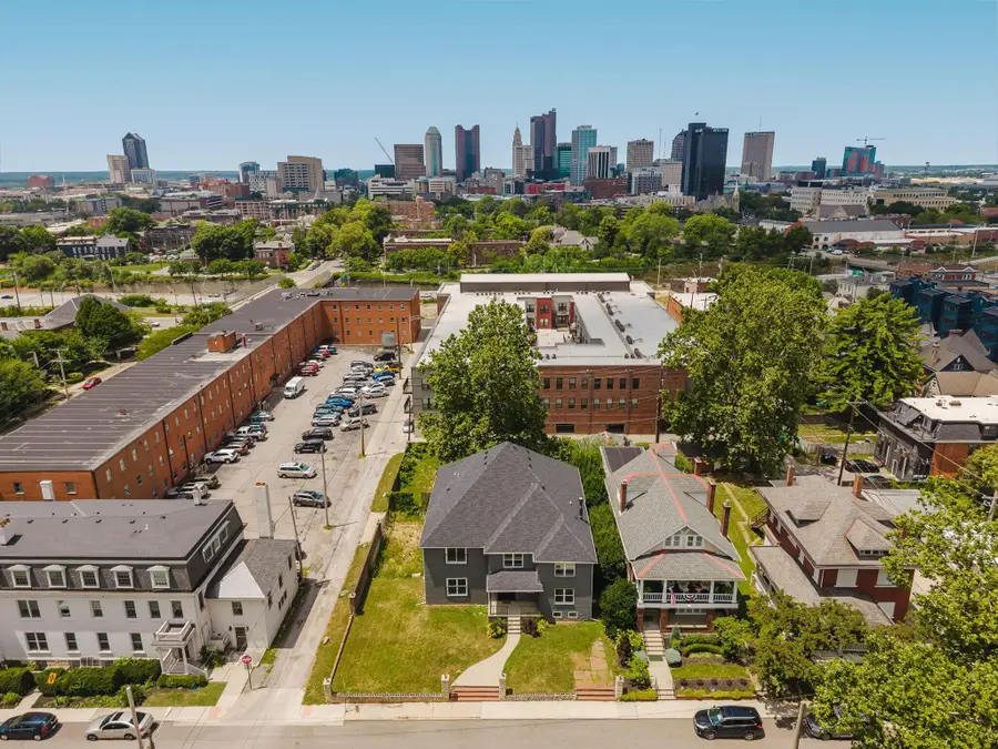 143 S Garfield Avenue, Columbus, OH 43205 - #2