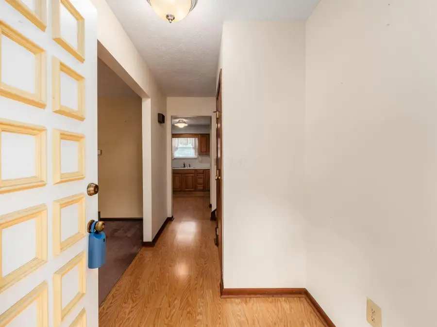 1498 Cobblegate Lane, Reynoldsburg, OH 43068 - #3