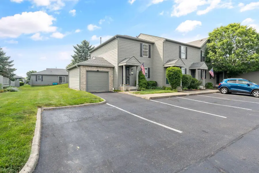 4043 Parkcove Drive, Columbus, OH 43230 - #2
