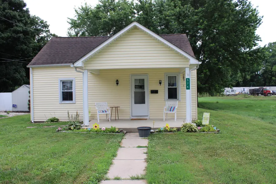576 Willow Street, Lancaster, OH 43130 - #2