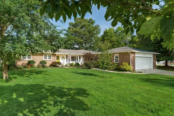 39 Oak Drive, Hebron, OH 43025