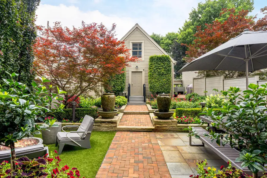 1058 Perry Street, Columbus, OH 43201 - #2