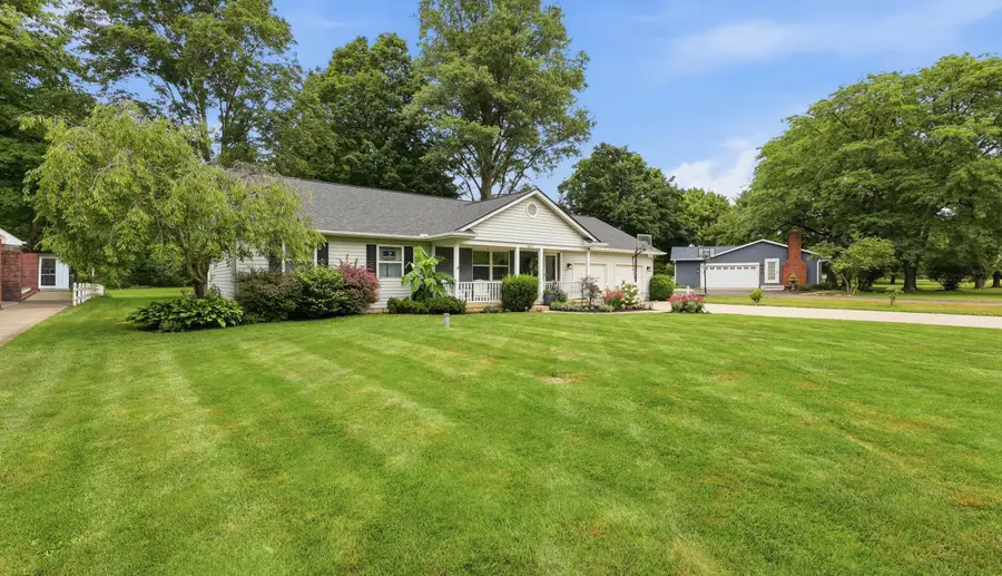 6676 Spicewood Court, Columbus, OH 43228 - #3