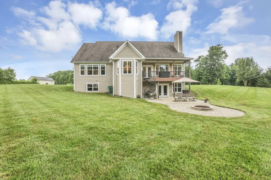 112 Liberty Woods Court Nw, Johnstown, OH 43031 - #2
