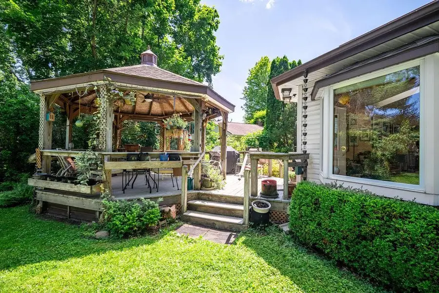 4898 Sharon Avenue, Columbus, OH 43214 - #3