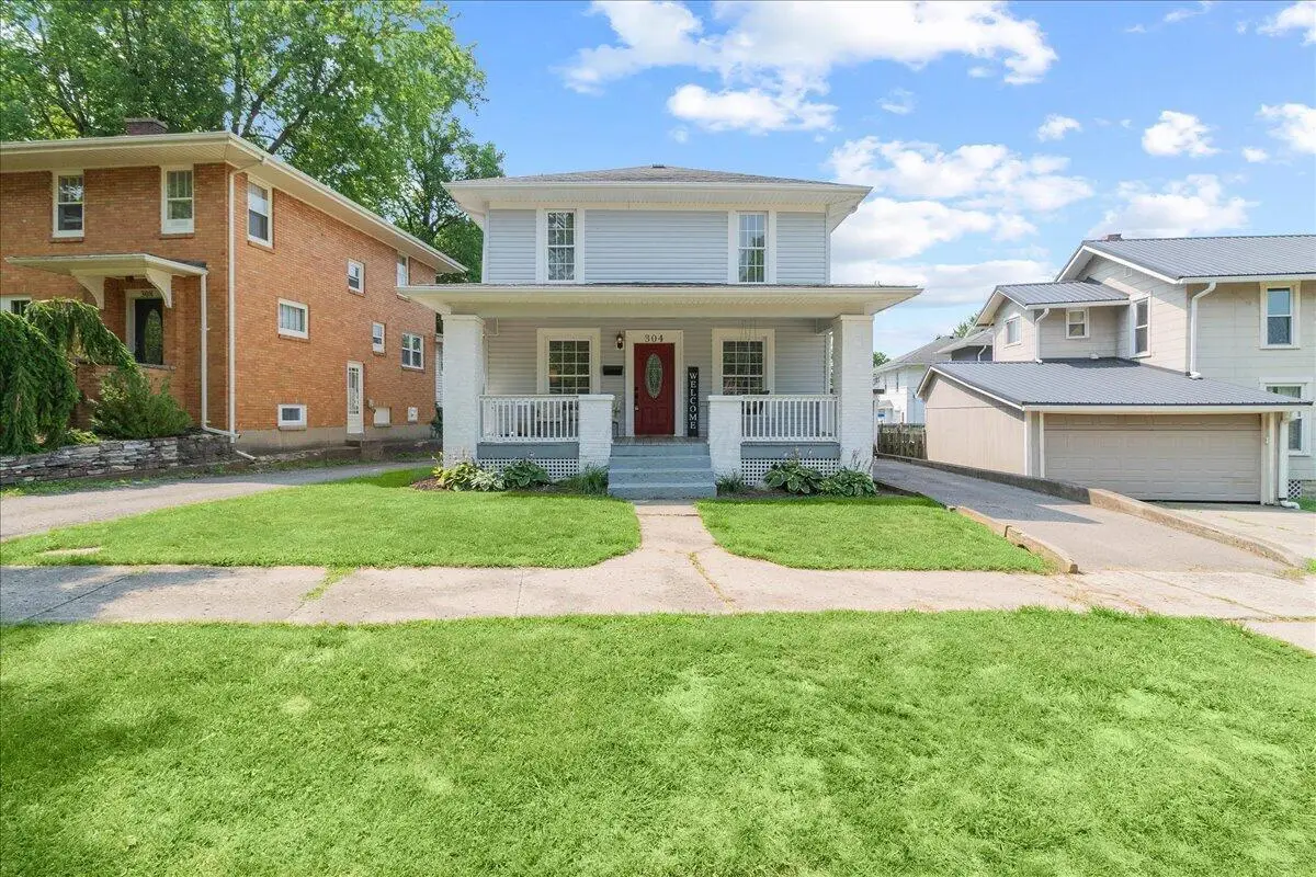 304 E Williams Avenue, Bellefontaine, OH 43311 - #1