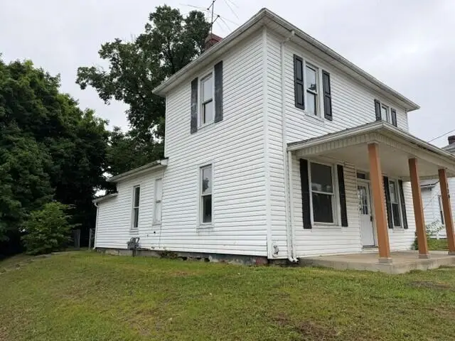 128 W Corwin Street, Circleville, OH 43113 - #3