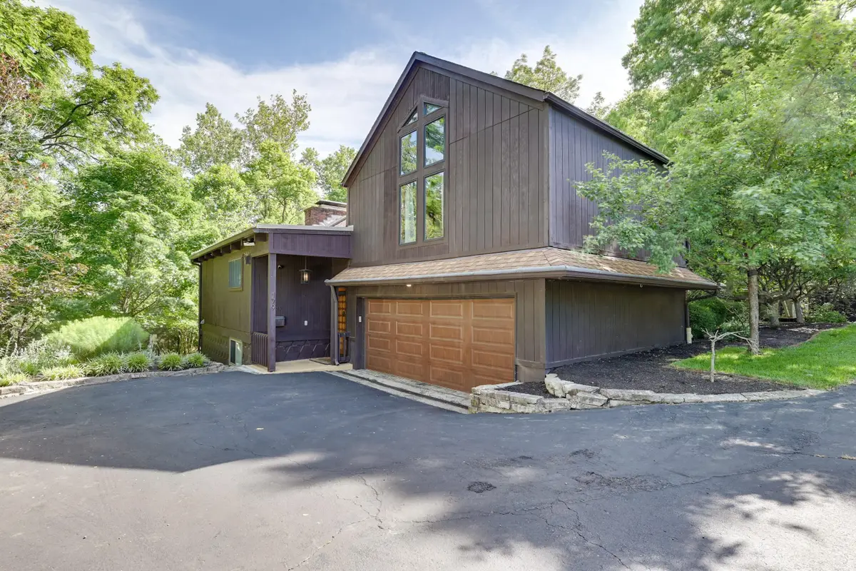 179 Kenbrook Drive, Worthington, OH 43085 - #1