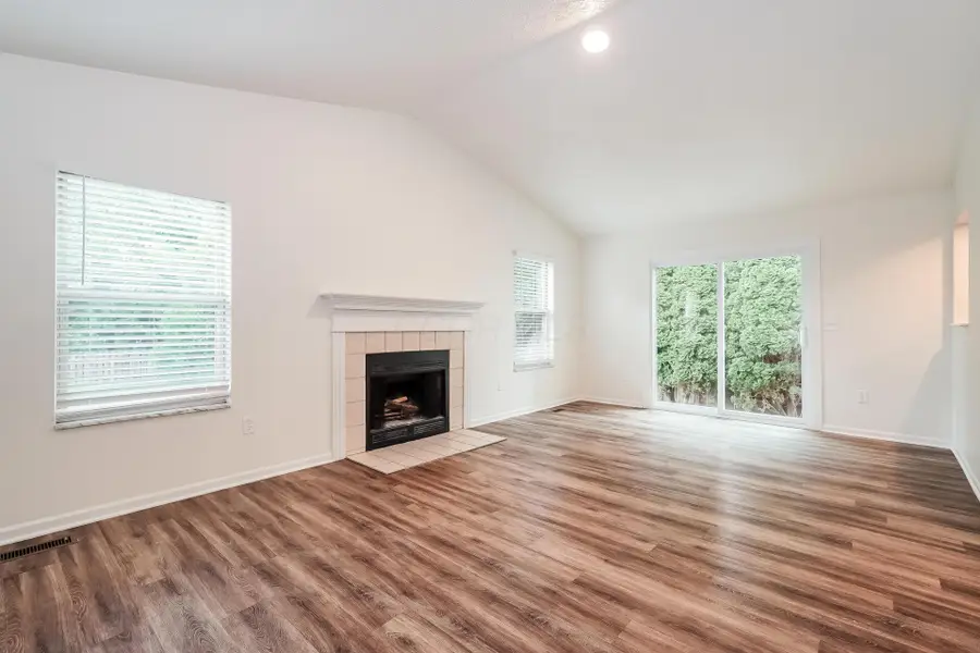 1915 Berwick Court, Delaware, OH 43015 - #2
