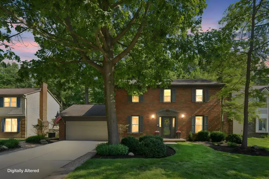 7431 Saunderlane Road, Columbus, OH 43235 - #2