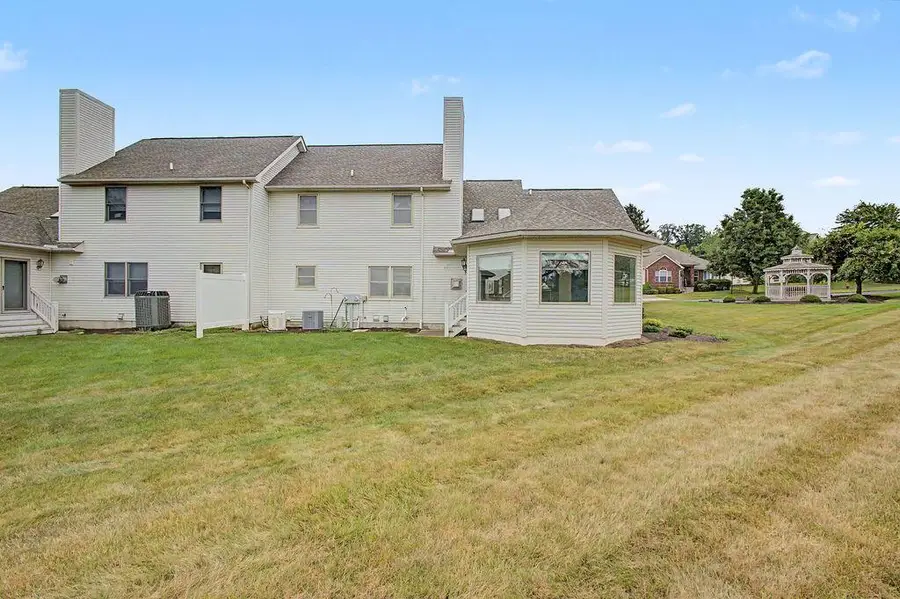 6 Fairway Drive, Mount Vernon, OH 43050 - #2
