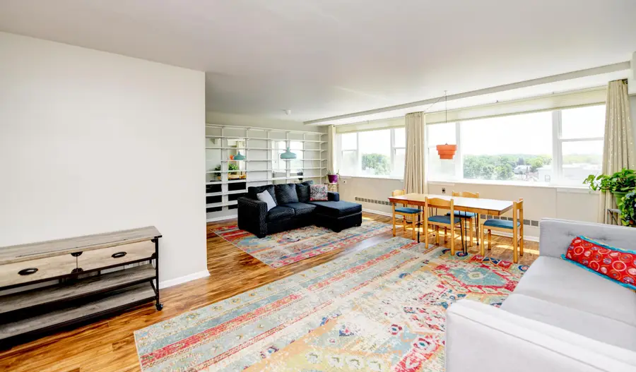 1620 E Broad Street, Columbus, OH 43203 - #3