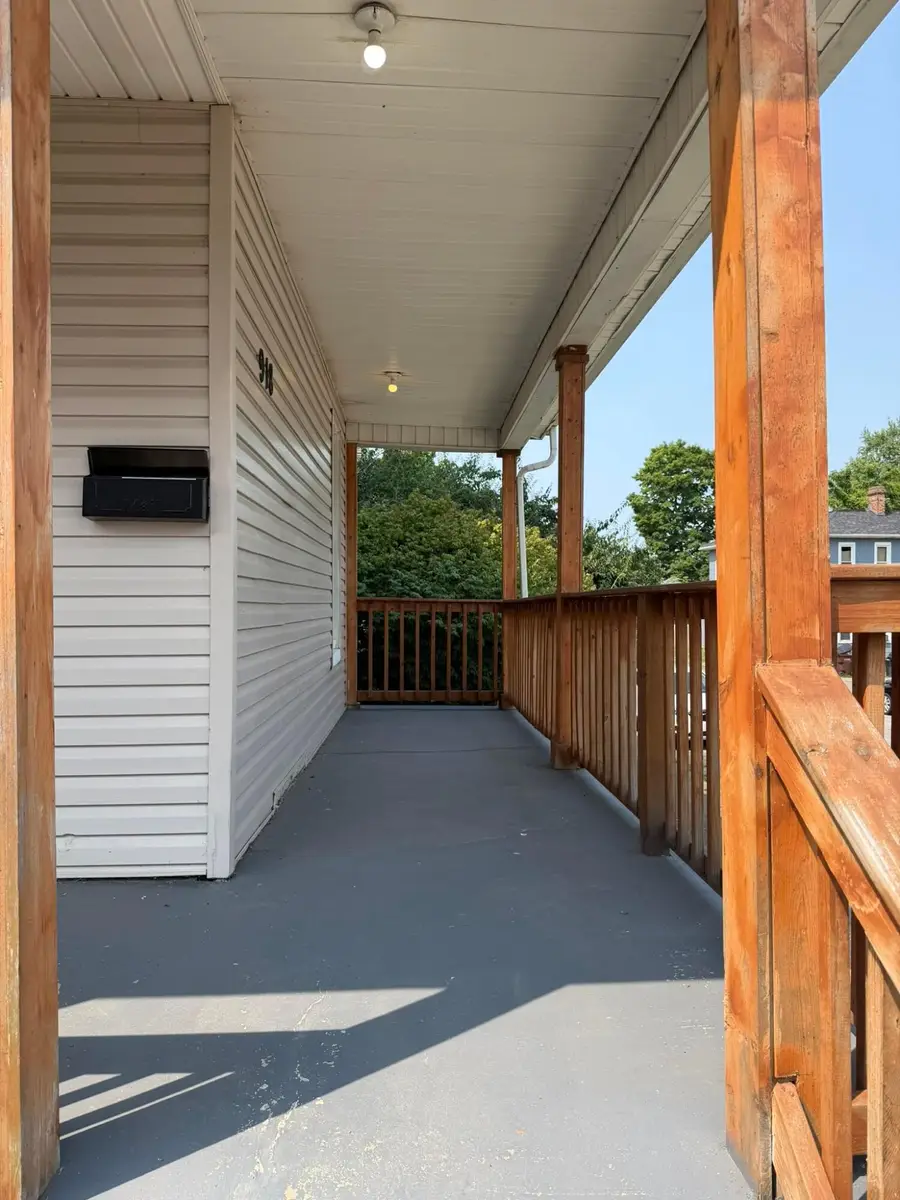 918 Elder Street, Springfield, OH 45505 - #3