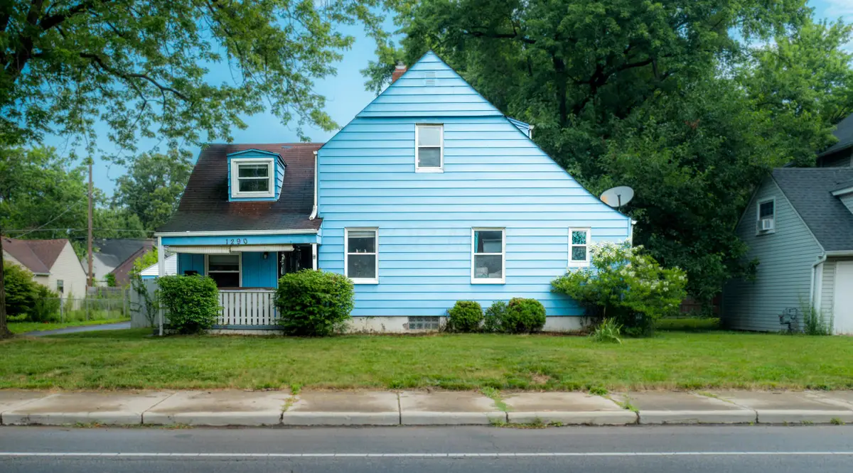 1290 E Weber Road, Columbus, OH 43211 - #1
