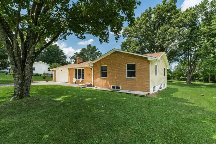 6191 Douglas Drive, Canal Winchester, OH 43110 - #3
