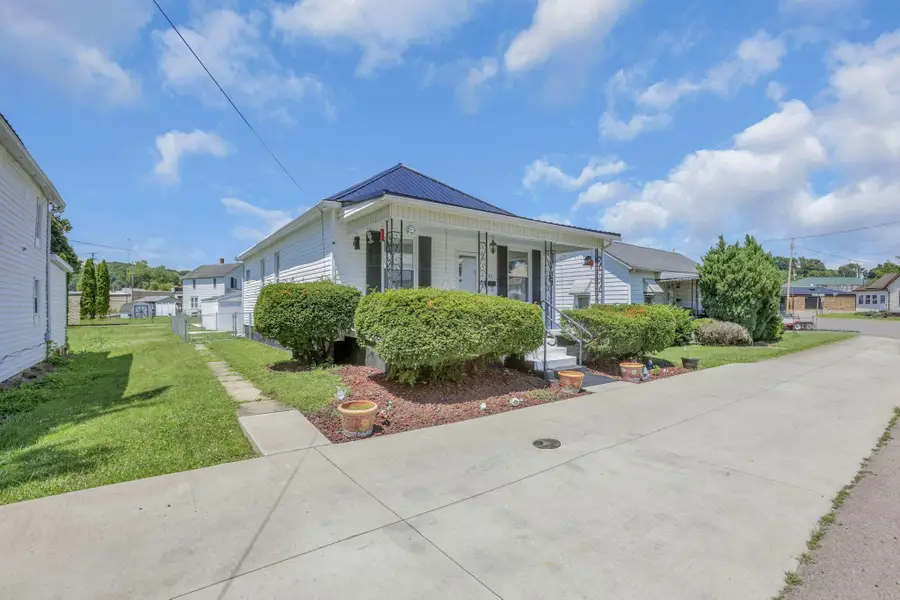 331 Short Street, Logan, OH 43138 - #2