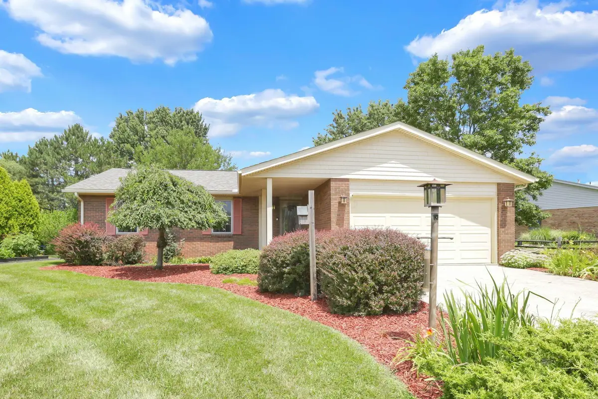 9938 Birchwood Street Nw, Pickerington, OH 43147 - #1