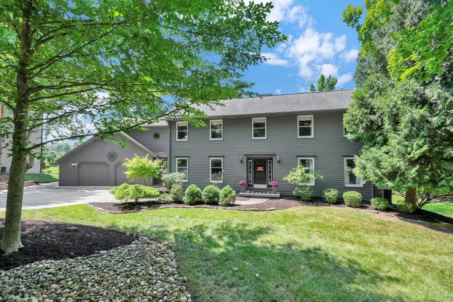 72 Pinehurst Drive, Granville, OH 43023 - #2