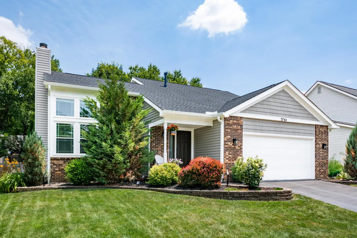 5744 Burntwood Way, Westerville, OH 43081 - #1