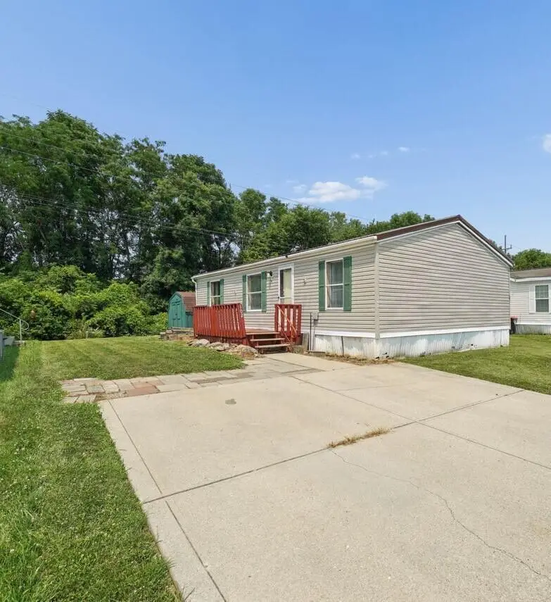 1100 Thornwood Drive, Heath, OH 43056 - #1