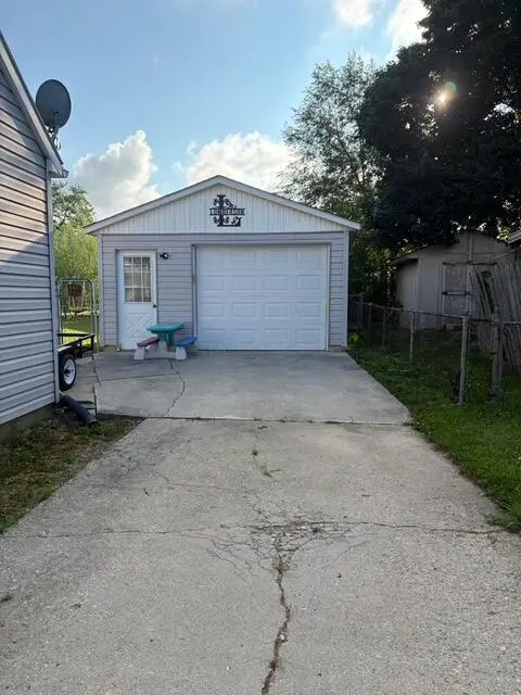863 Richmond Avenue, Marion, OH 43302 - #2