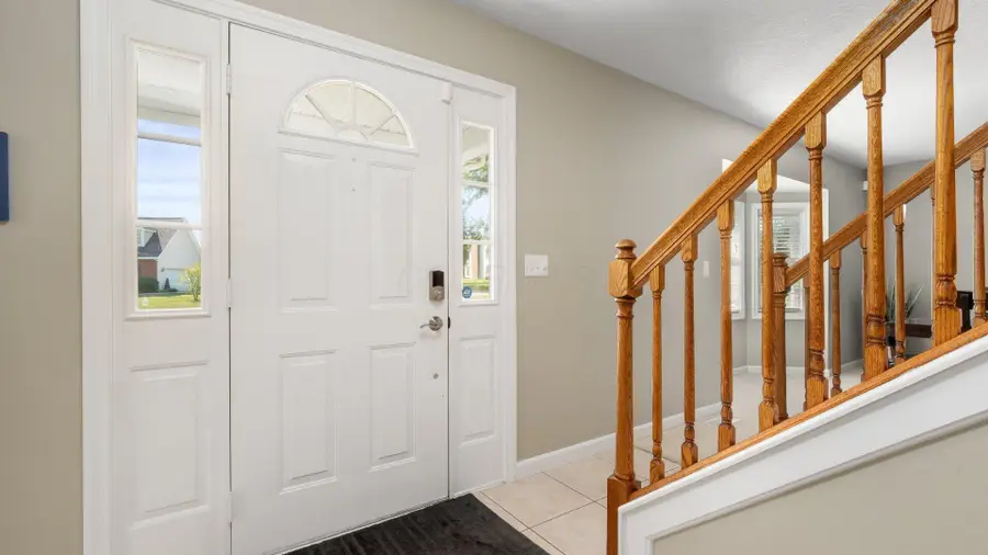 1460 Colburn Drive, Zanesville, OH 43701 - #2