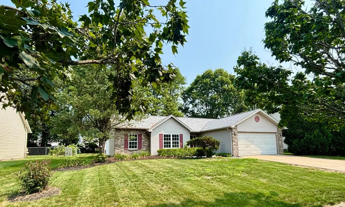 548 Wildflower Drive, Newark, OH 43055 - #1