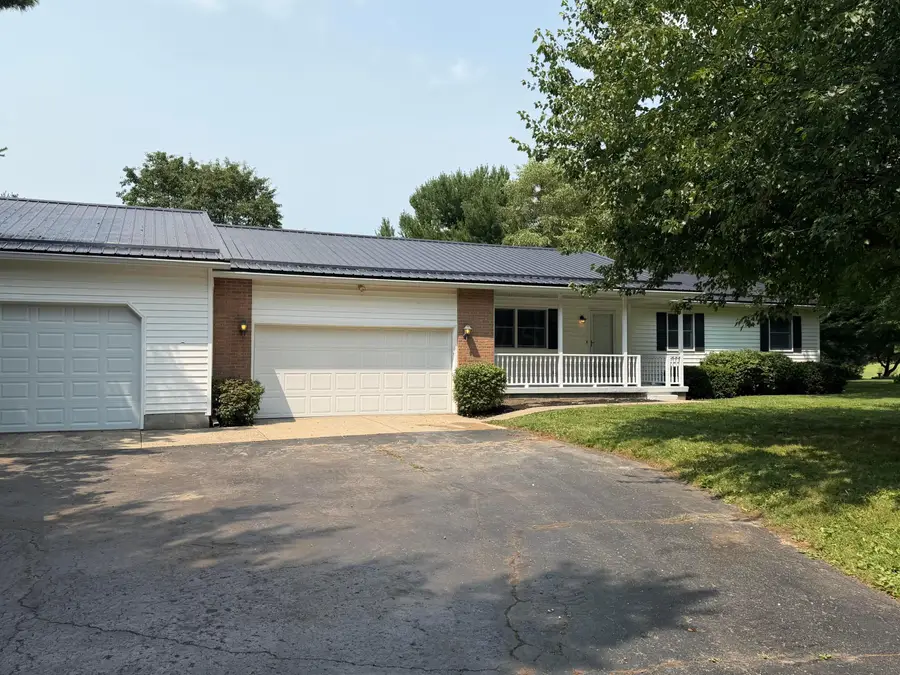 7378 Beecher Road Sw, Pataskala, OH 43062 - #2
