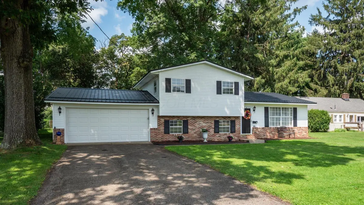 29 Hall Avenue, Newark, OH 43055 - #1
