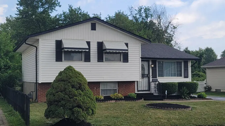 1392 E Mithoff Street, Columbus, OH 43206 - #2