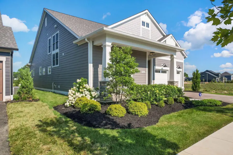 7515 Steeplechase Lane, New Albany, OH 43054 - #2