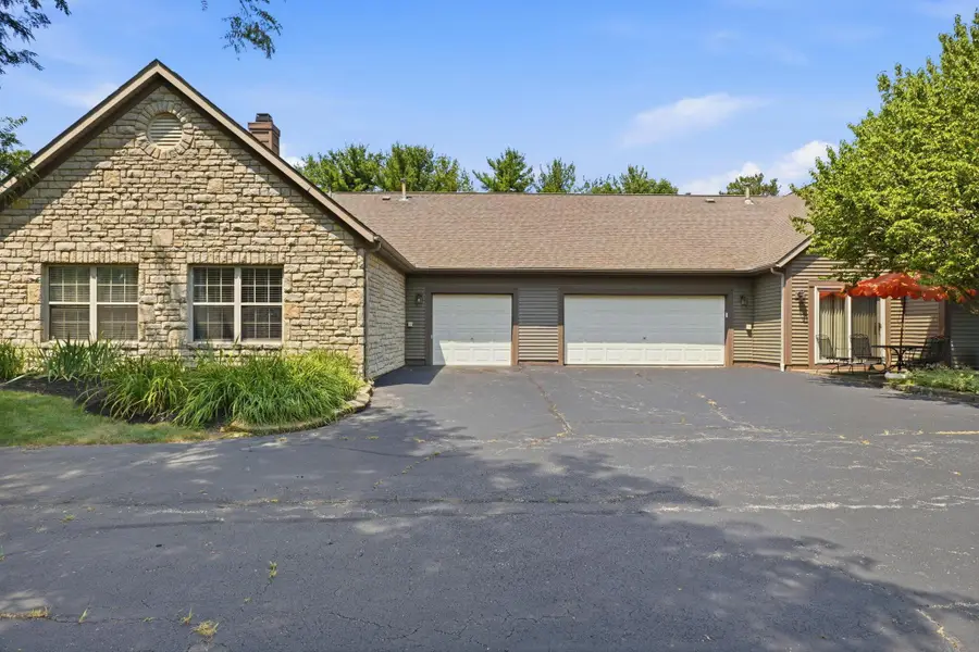 7684 Slate Ridge Boulevard, Reynoldsburg, OH 43068 - #2