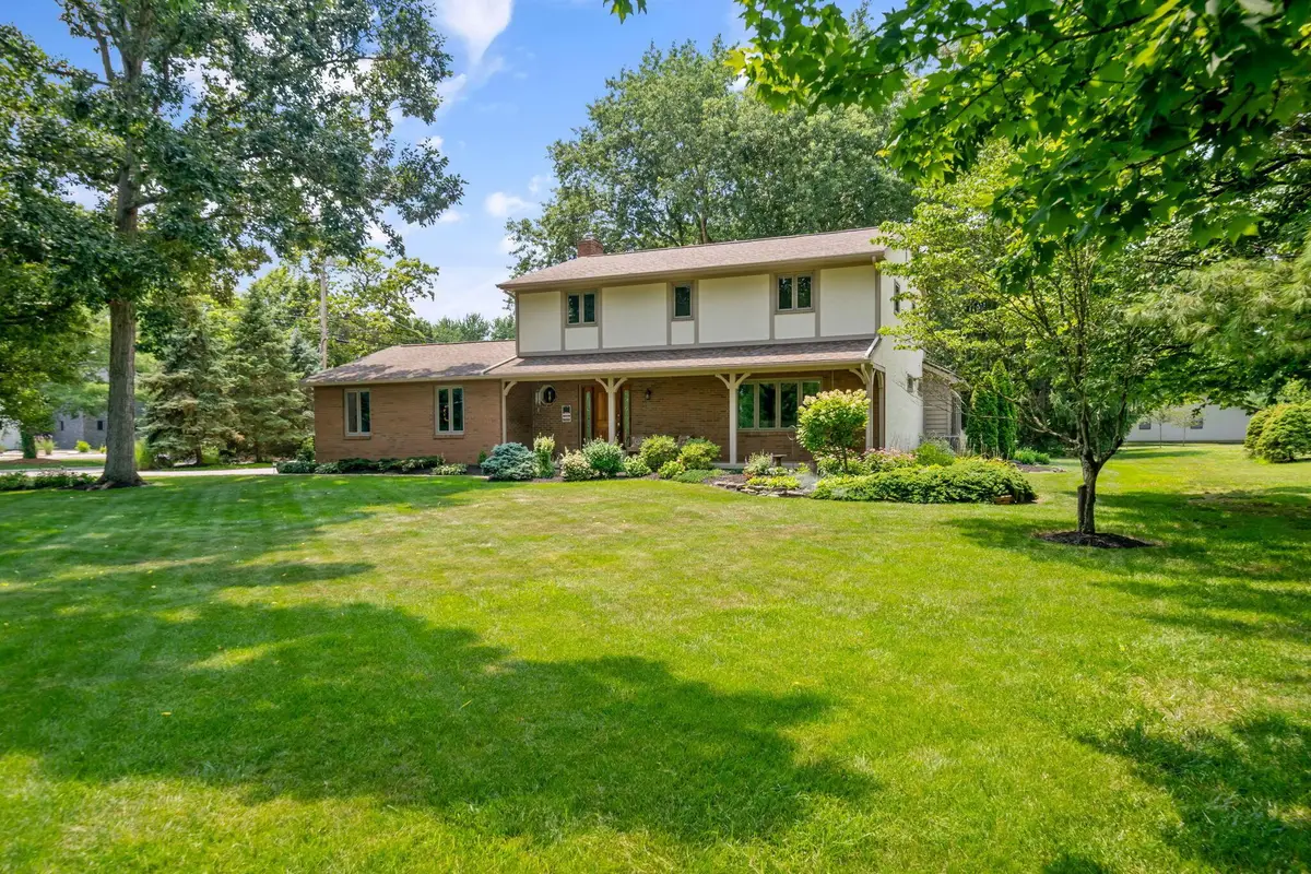 6990 Sunbury Road, Westerville, OH 43082 - #1