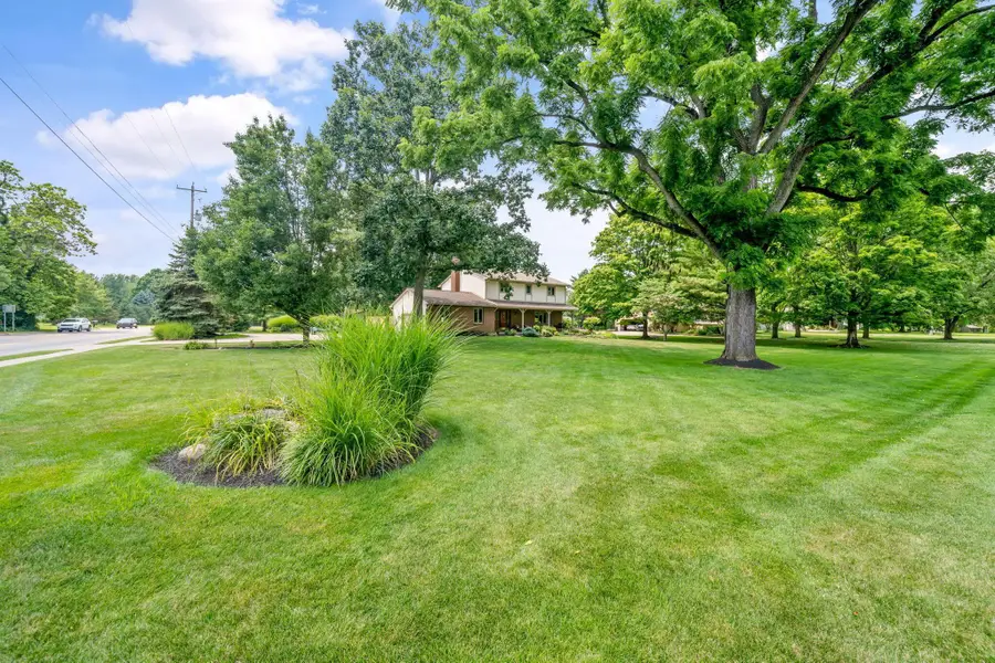 6990 Sunbury Road, Westerville, OH 43082 - #2