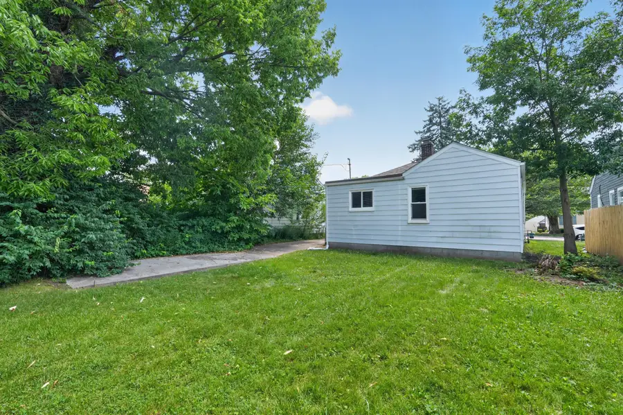 1692 E Kossuth Street, Columbus, OH 43206 - #3