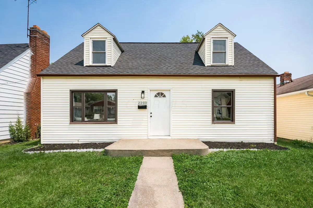 2200 Medina Avenue, Columbus, OH 43211 - #1