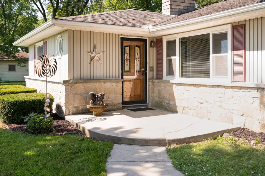 207 Darby Creek Drive, Galloway, OH 43119 - #2