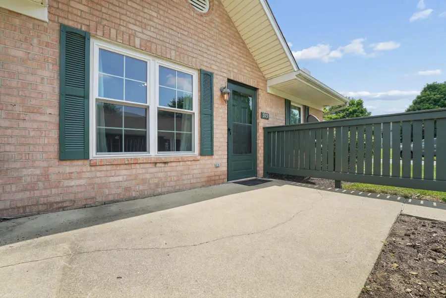 979 Kingsbury Court, Newark, OH 43055 - #2